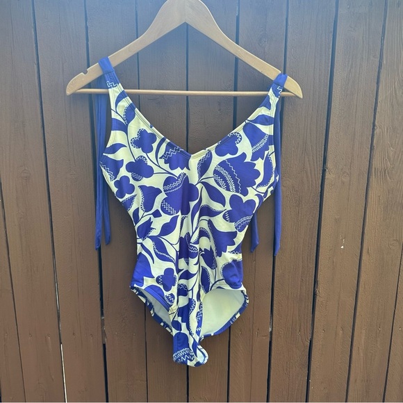 Kate Spade | NWT Size Small Blueberry Floral Tie Shoulder V Neck Bathing Suit - Picture 3 of 16
